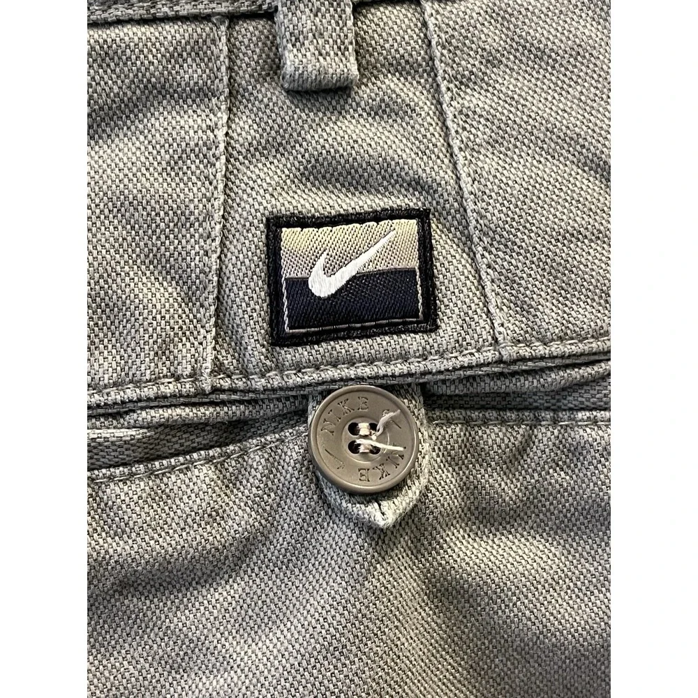 Nike Air-Revolt Jeans Made in USA RARE Mens 28 Grey Pleated Khakis Vintage 90's